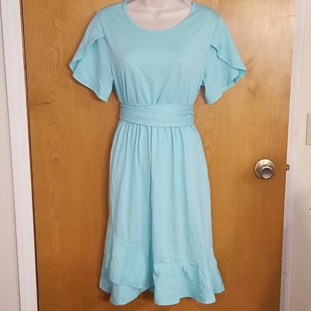 $10. FIRM PRICE Aooksmery Dress